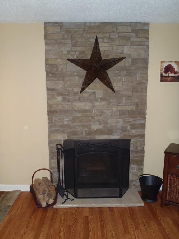 Our Place In The Smokies Gatlinburg Room photo